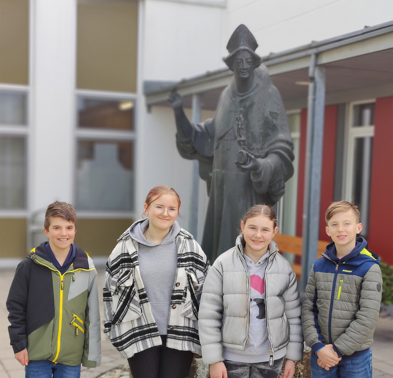 Die vier Teilnehmer*innen des Girls und Boys Day.